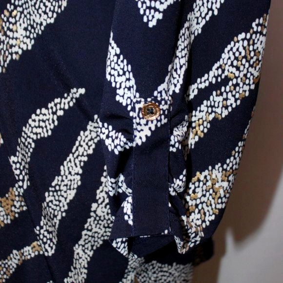 JM Collection V-Neck Navy & Metallic 3/4 Sleeve  Zebra Print Top - Picture 3 of 15